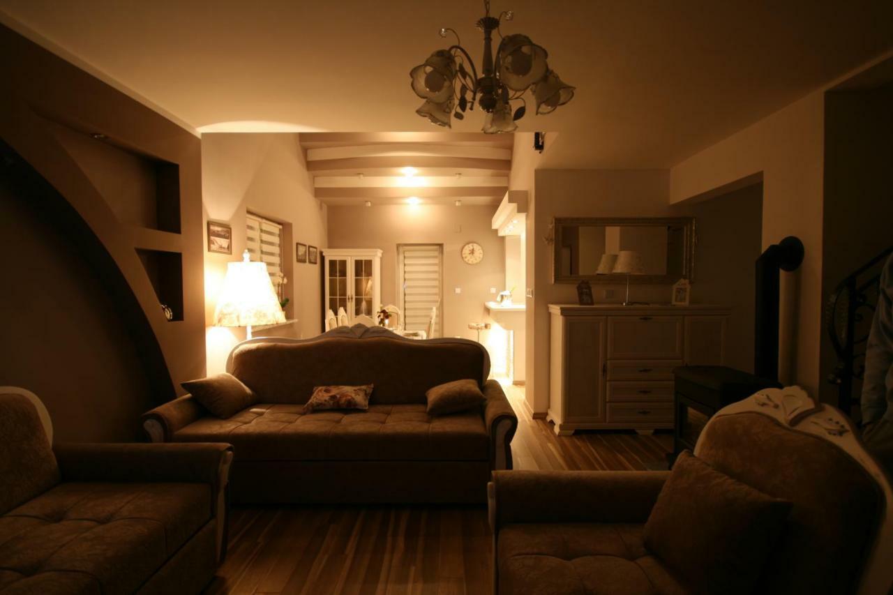 Holiday House Leona Оточац Экстерьер фото