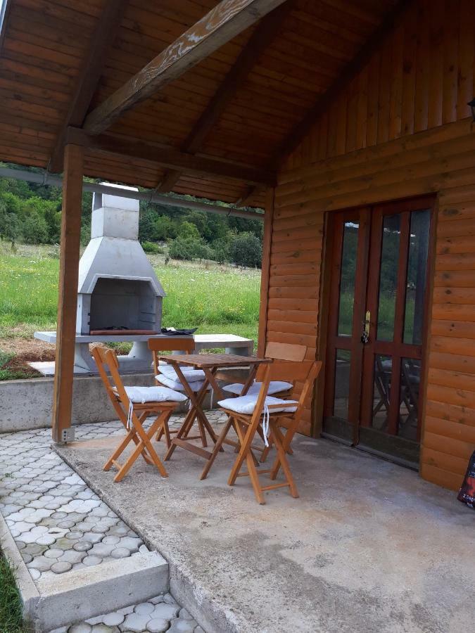 Holiday House Leona Оточац Экстерьер фото